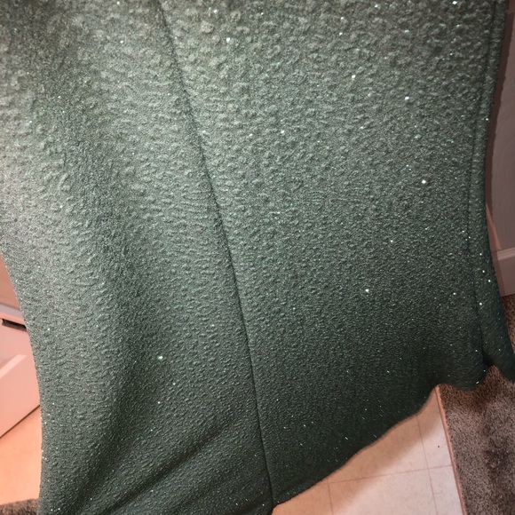 Glittery green Windsor ball gown - Picture 7 of 9